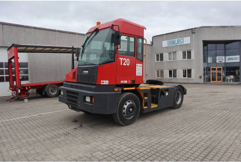 Kalmar Terminal tractor / Terminal-Zugmaschine / - Tegljač: slika 5 Kalmar Terminal tractor / Terminal-Zugmaschine / - Tegljač: slika 5