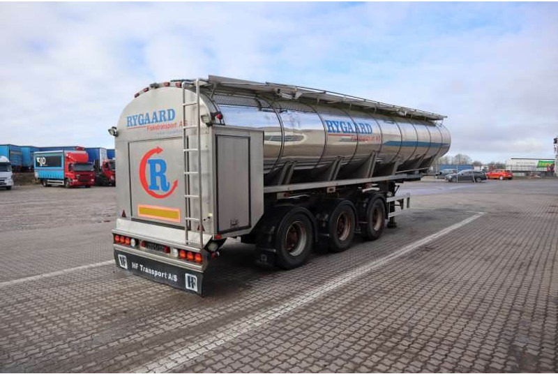 VM Tank trailer/tankauflieger - Poluprikolica cisterna: slika 3 VM Tank trailer/tankauflieger - Poluprikolica cisterna: slika 3
