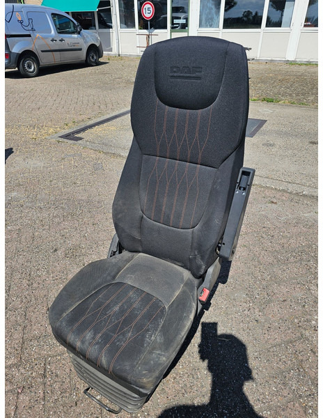 DAF LF 2020 - Bijrijderstoel - Sedište za Kamion: slika 1 DAF LF 2020 - Bijrijderstoel - Sedište za Kamion: slika 1