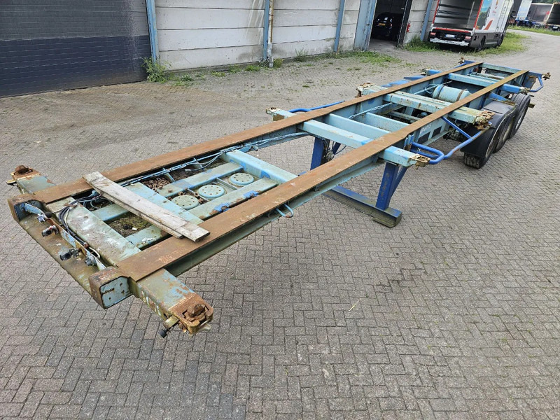 Fruehauf STEELSPRING - Drum - Poluprikolica za prevoz kontejnera/ Poluprikolica sa promenjivim sandukom: slika 1 Fruehauf STEELSPRING - Drum - Poluprikolica za prevoz kontejnera/ Poluprikolica sa promenjivim sandukom: slika 1