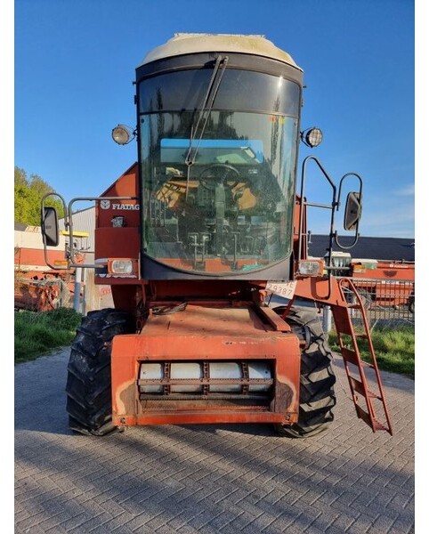 Laverda 3500 - Kombinovani kombajn: slika 2 Laverda 3500 - Kombinovani kombajn: slika 2
