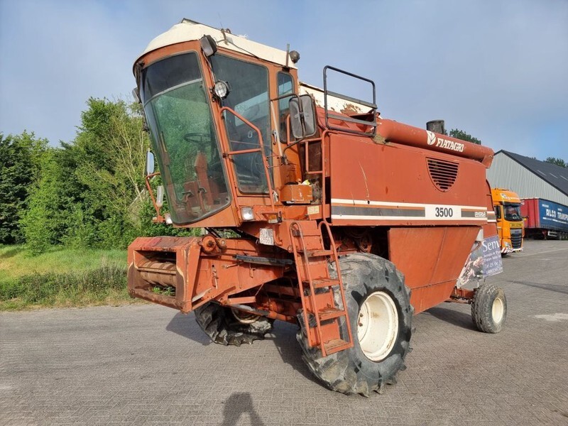 Laverda 3500 - Kombinovani kombajn: slika 1 Laverda 3500 - Kombinovani kombajn: slika 1