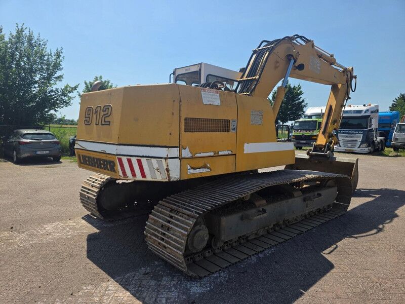 Liebherr R 912 LC crawler excavator Liebherr R912LC Graafmachine – Rupsgraafmachine - Bager guseničar: slika 5 Liebherr R 912 LC crawler excavator Liebherr R912LC Graafmachine – Rupsgraafmachine - Bager guseničar: slika 5