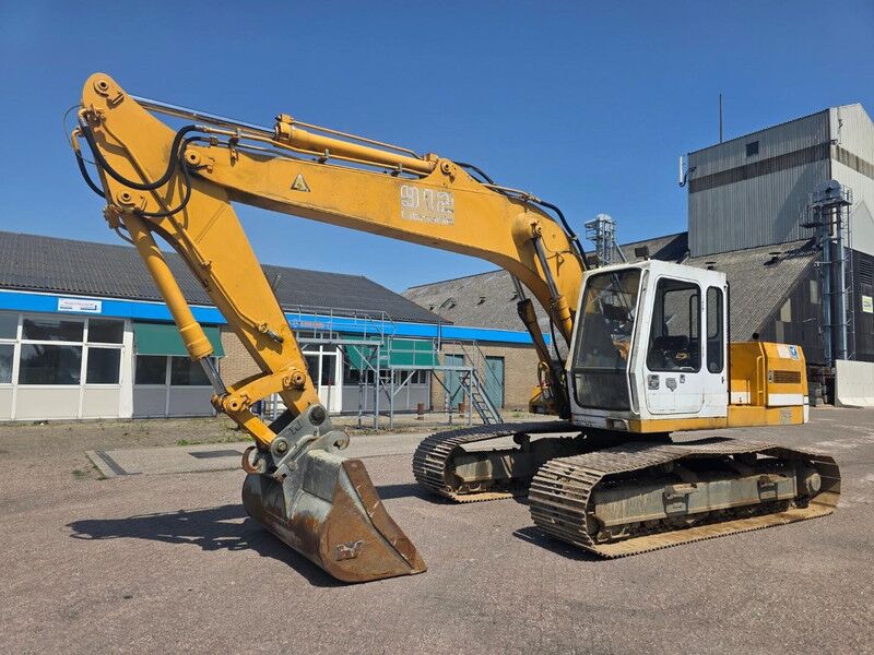 Liebherr R 912 LC crawler excavator Liebherr R912LC Graafmachine – Rupsgraafmachine - Bager guseničar: slika 1 Liebherr R 912 LC crawler excavator Liebherr R912LC Graafmachine – Rupsgraafmachine - Bager guseničar: slika 1