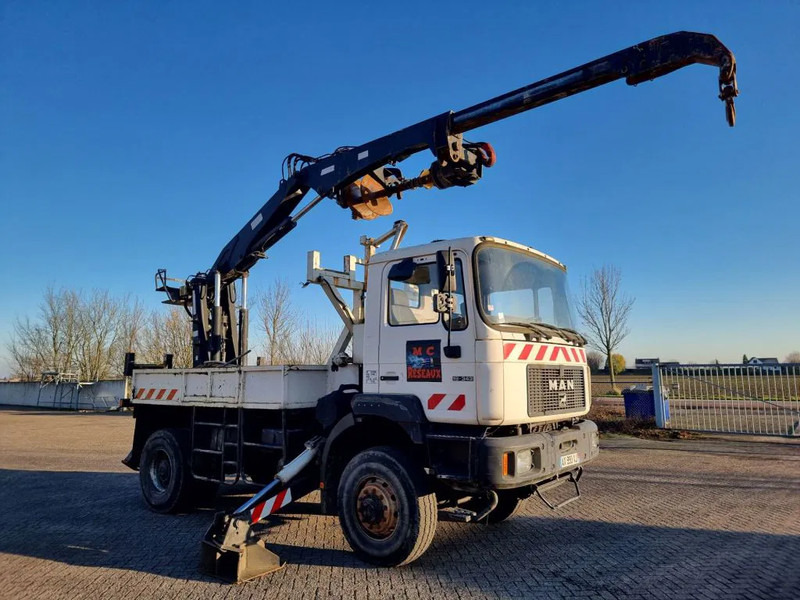 MAN 19.343 WaterDrill - Drill - Grounddrill - Boor - Kamion sa dizalicom: slika 3 MAN 19.343 WaterDrill - Drill - Grounddrill - Boor - Kamion sa dizalicom: slika 3