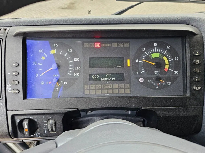 Kamion sa ceradom Mercedes-Benz Atego 918: slika 10