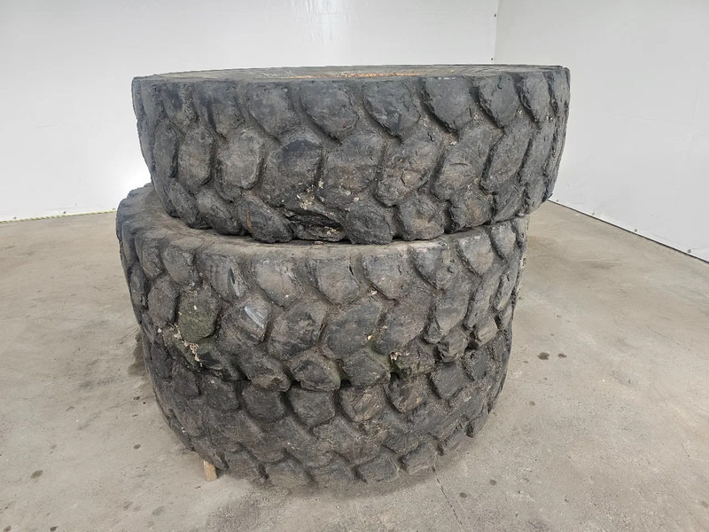Michelin 18.00 R33 - Guma za Kamion: slika 1 Michelin 18.00 R33 - Guma za Kamion: slika 1