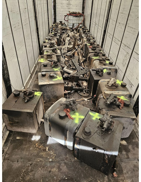 Onbekend 30x Complete PTO system - Hidraulika za Kamion: slika 1 Onbekend 30x Complete PTO system - Hidraulika za Kamion: slika 1