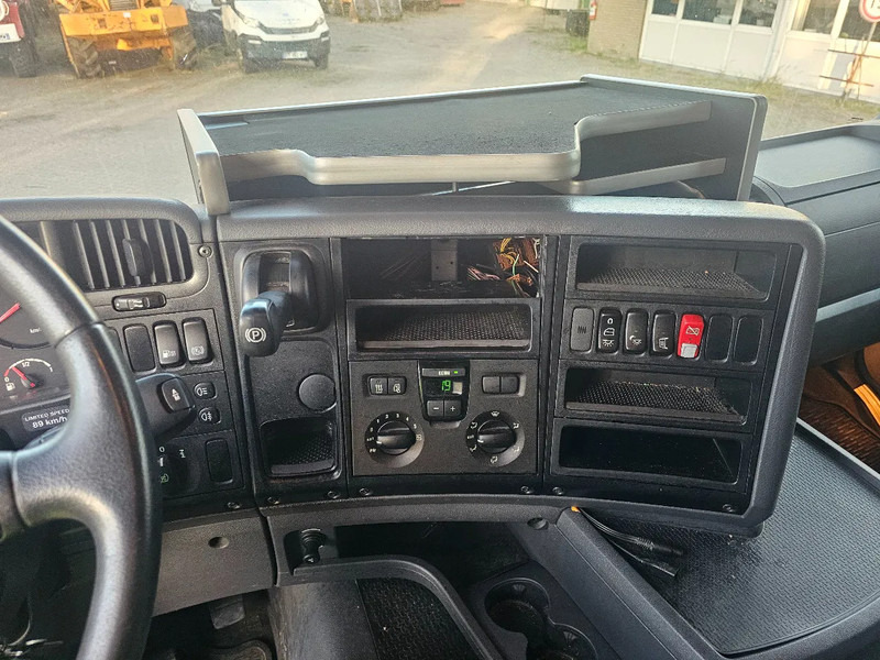 Tegljač Scania G400: slika 11 Tegljač Scania G400: slika 11