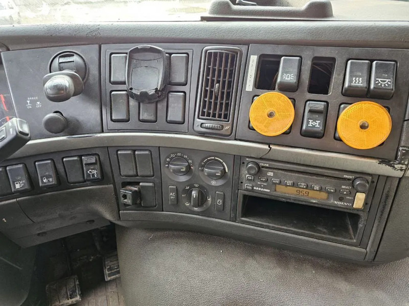 Kamion sa tovarnim sandukom Volvo FM 12.480 FM8446B - 8x4 - Manual Gear: slika 15