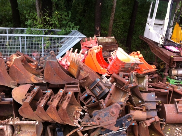 - Kašika za Mini bager: slika 4 - Kašika za Mini bager: slika 4