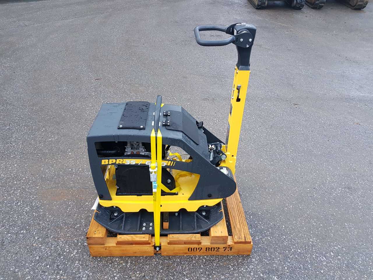 BOMAG BPR 35/60 D - Vibraciona ploča: slika 2 BOMAG BPR 35/60 D - Vibraciona ploča: slika 2