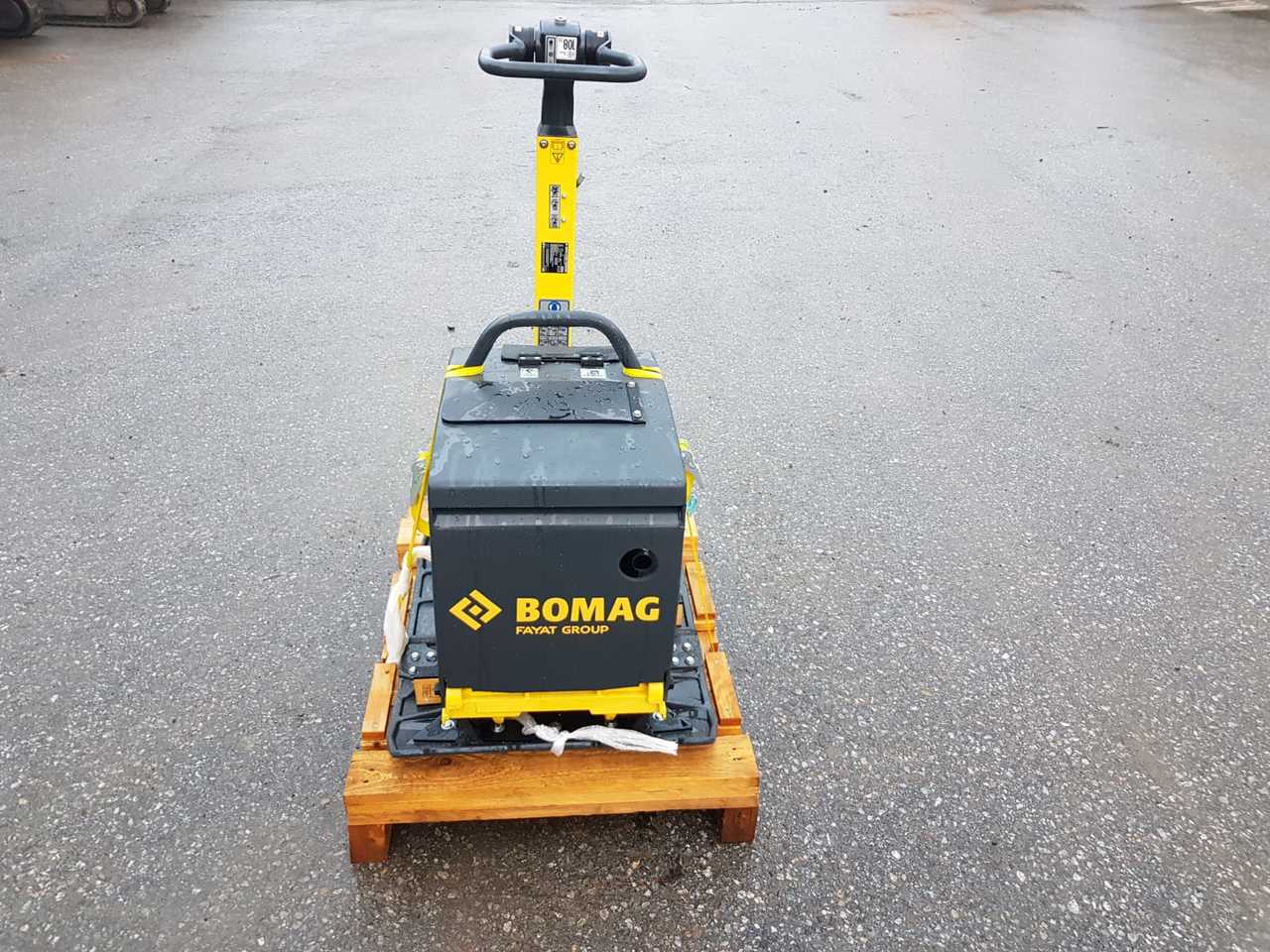 BOMAG BPR 35/60 D - Vibraciona ploča: slika 4 BOMAG BPR 35/60 D - Vibraciona ploča: slika 4