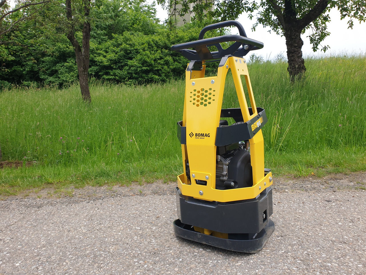 Bomag BR 95 - Vibraciona ploča: slika 2 Bomag BR 95 - Vibraciona ploča: slika 2