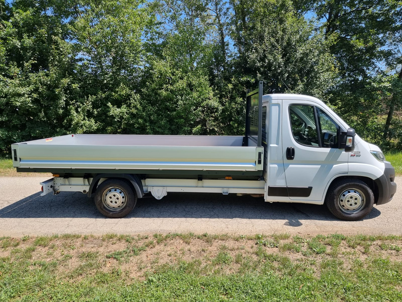 FIAT Ducato Maxi - Dostavno vozilo sa otvorenom sandukom: slika 1 FIAT Ducato Maxi - Dostavno vozilo sa otvorenom sandukom: slika 1
