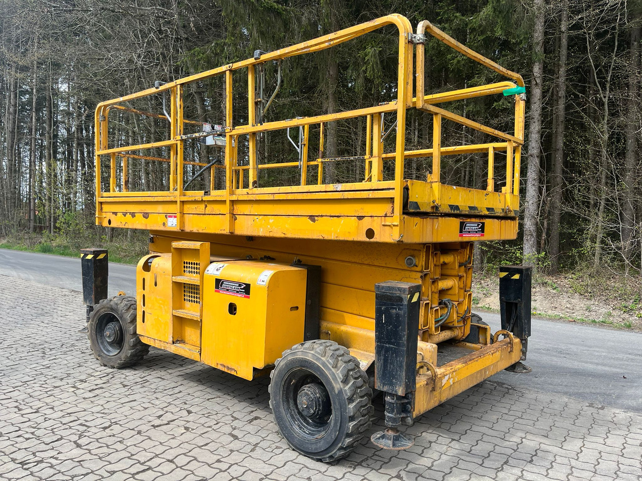 HAULOTTE H 15 SX - Vazdušna platforma: slika 3 HAULOTTE H 15 SX - Vazdušna platforma: slika 3