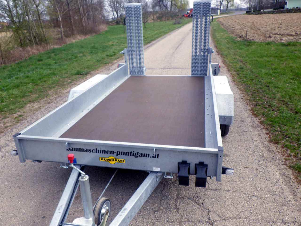 HUMBAUR HS 353718 - Prikolica za automobil: slika 4 HUMBAUR HS 353718 - Prikolica za automobil: slika 4