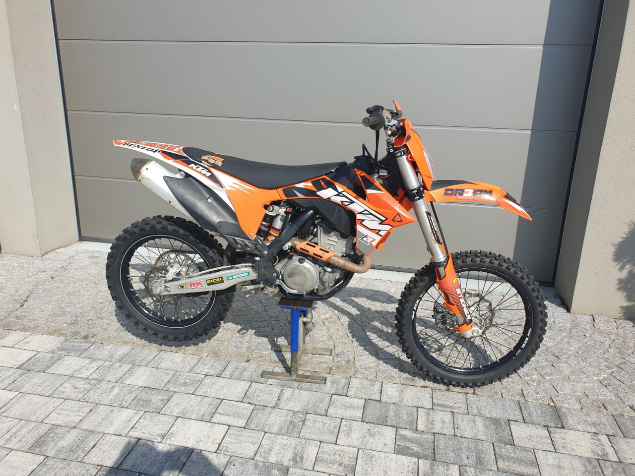 KTM 350 - Motocikl: slika 2 KTM 350 - Motocikl: slika 2