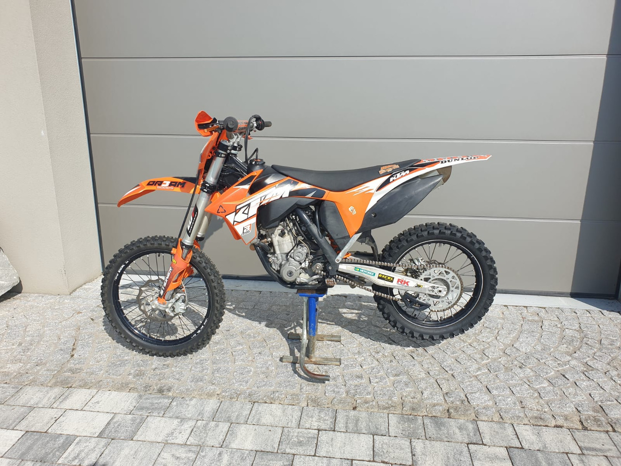 KTM 350 - Motocikl: slika 1 KTM 350 - Motocikl: slika 1