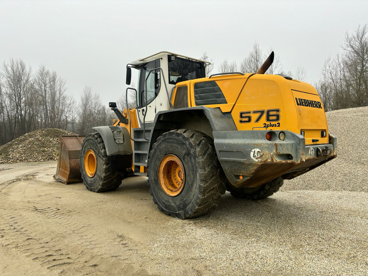Liebherr L 576 2plus2 - Utovarivač točkaš: slika 5 Liebherr L 576 2plus2 - Utovarivač točkaš: slika 5
