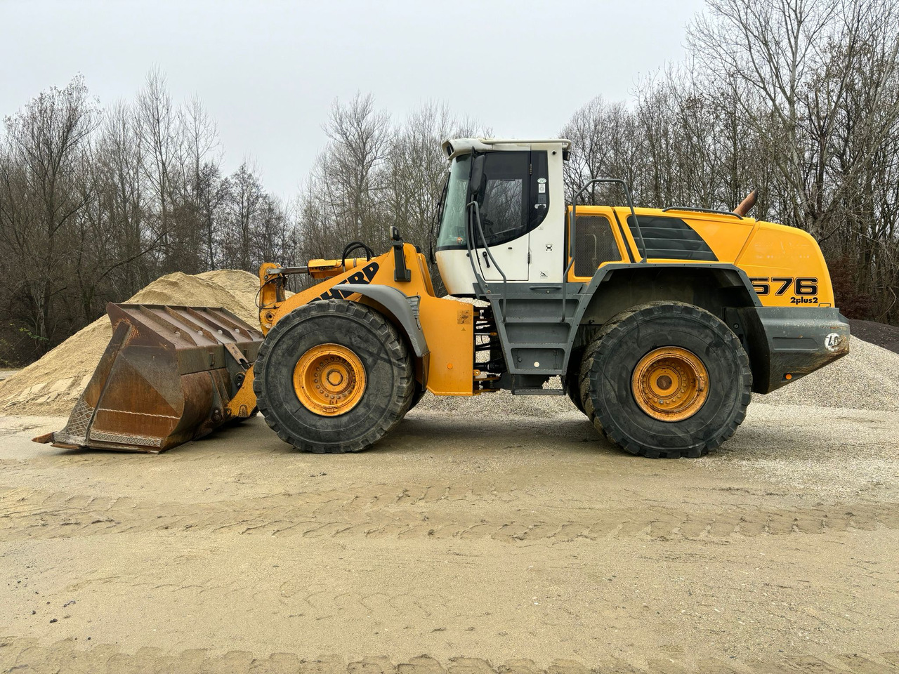 Liebherr L 576 2plus2 - Utovarivač točkaš: slika 1 Liebherr L 576 2plus2 - Utovarivač točkaš: slika 1