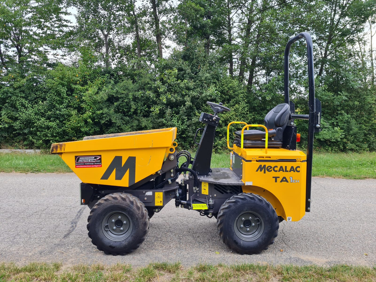 MECALAC TA 1 eh - Mini kiper: slika 1 MECALAC TA 1 eh - Mini kiper: slika 1