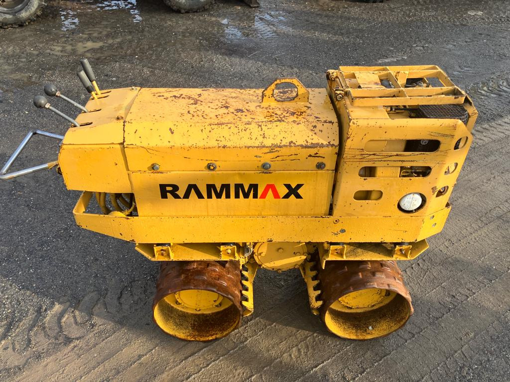 RAMMAX RW 700 - Valjak: slika 1 RAMMAX RW 700 - Valjak: slika 1