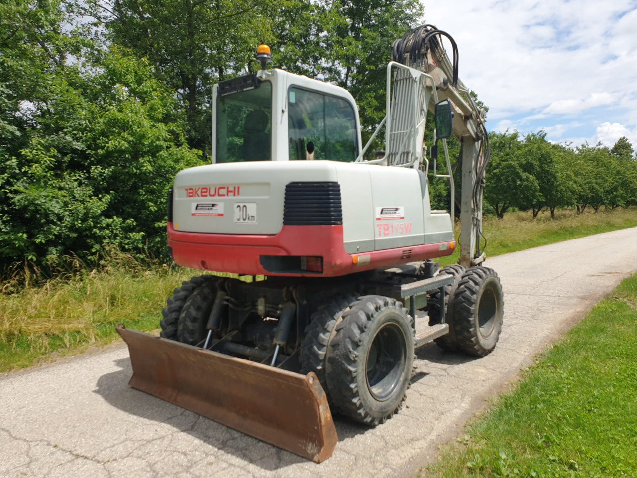 Bager točkaš TAKEUCHI TB 175W: slika 7