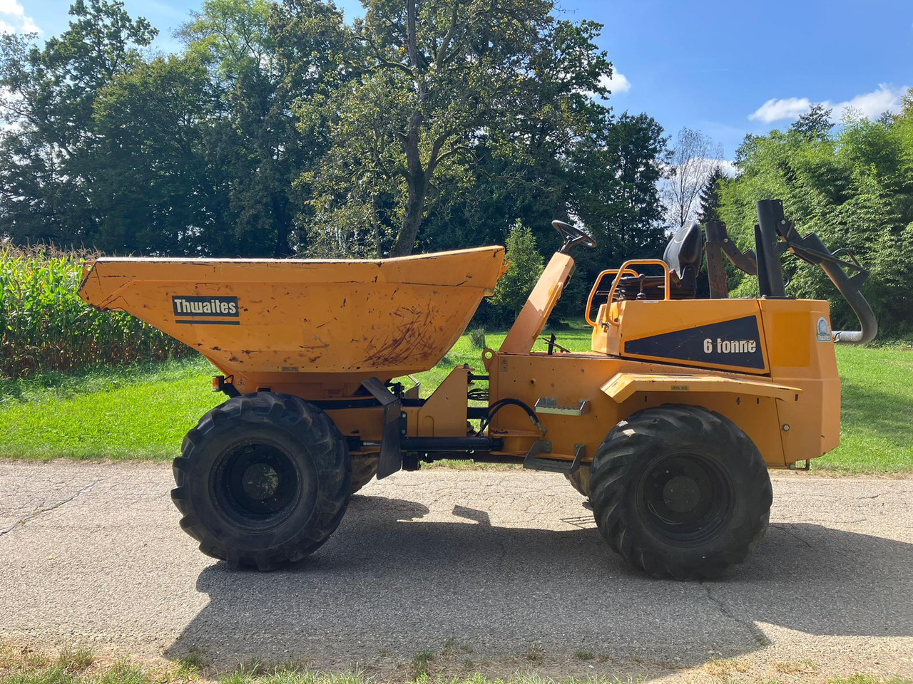 THWAITES MACH 864 - Kiper: slika 1 THWAITES MACH 864 - Kiper: slika 1