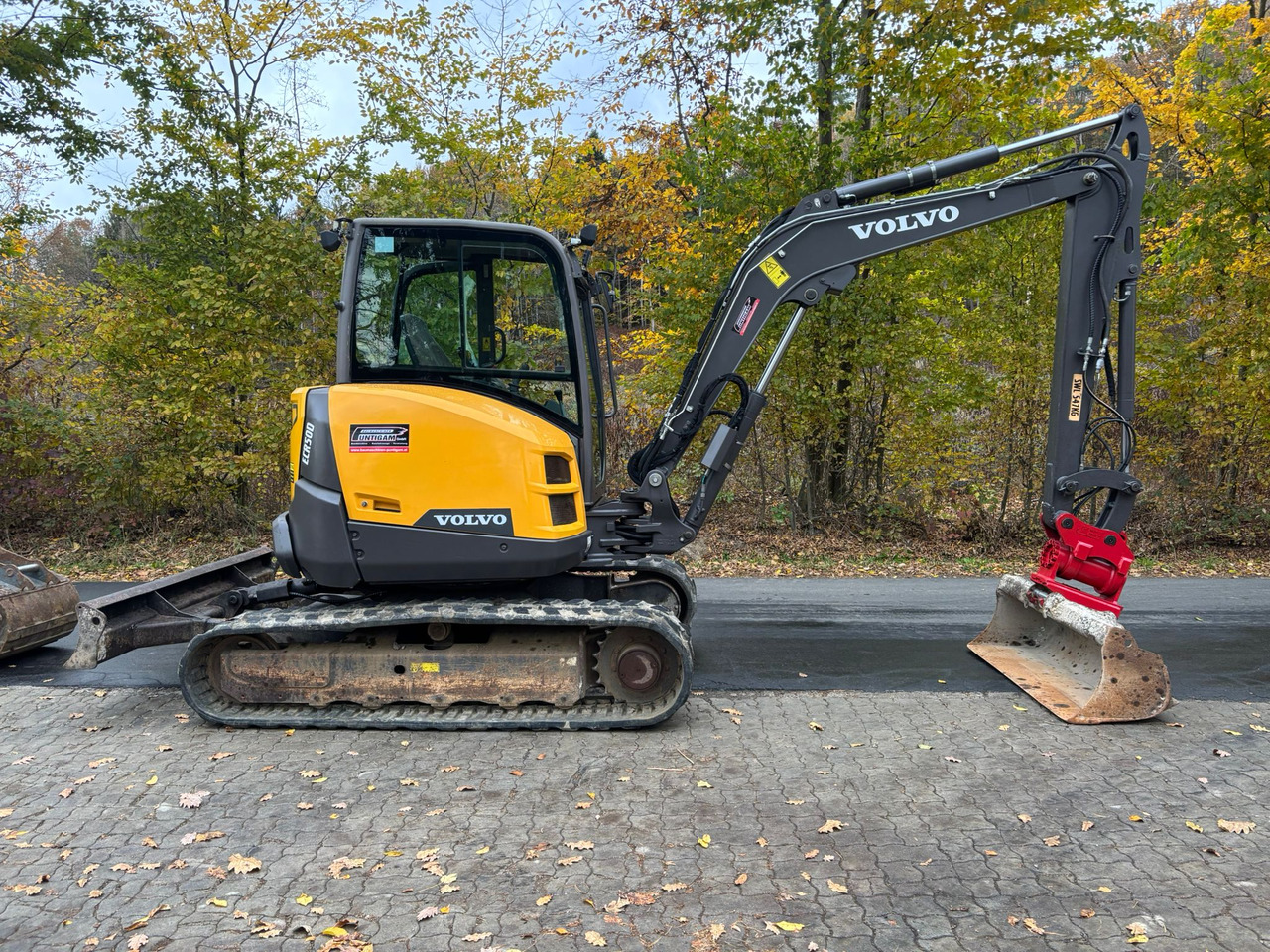 VOLVO ECR 50 D - Mini bager: slika 2 VOLVO ECR 50 D - Mini bager: slika 2