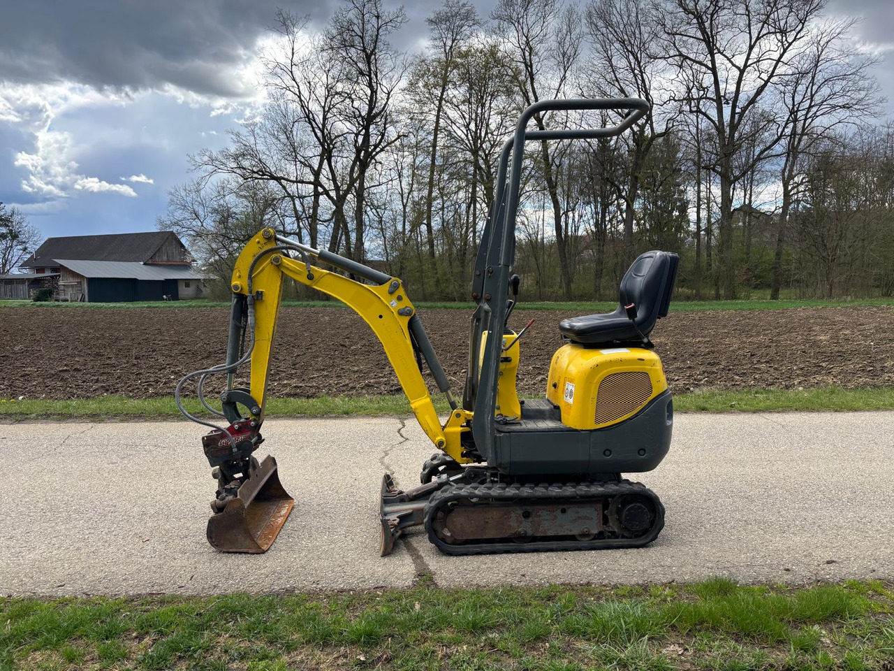 WACKER Neuson 803 - Mini bager: slika 1 WACKER Neuson 803 - Mini bager: slika 1