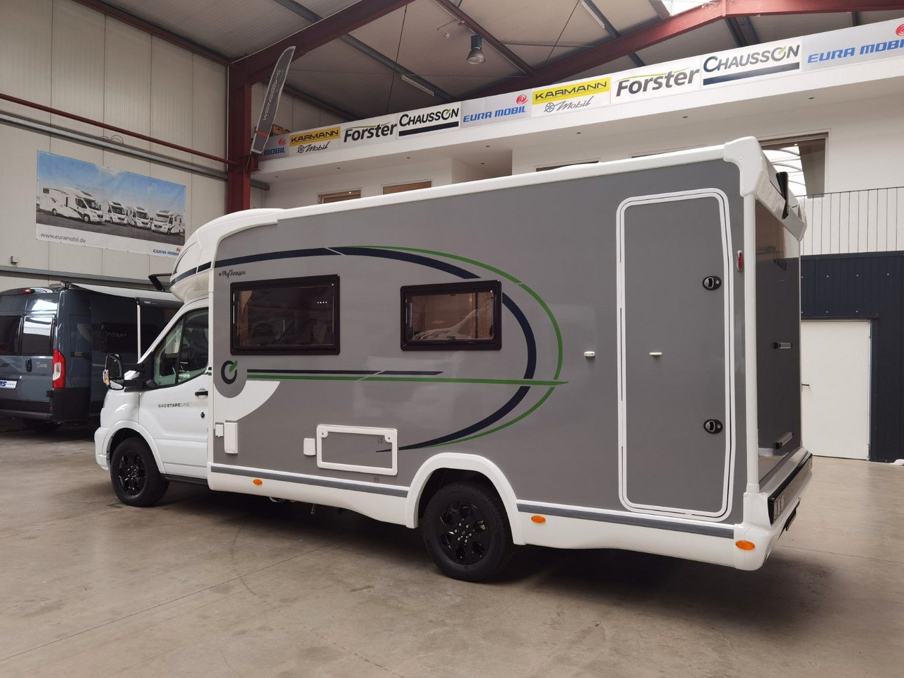 Chausson 640 ETAPE LINE / 2025 / SAFTY & ZUBEHÖR - PAKET - Poluintegrisani kamper: slika 5 Chausson 640 ETAPE LINE / 2025 / SAFTY & ZUBEHÖR - PAKET - Poluintegrisani kamper: slika 5