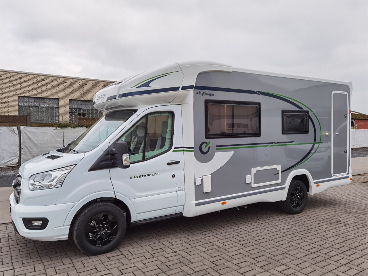 Chausson 640 ETAPE LINE /-2025- / XXL - HUBBETT & RAUMBAD - Poluintegrisani kamper: slika 5 Chausson 640 ETAPE LINE /-2025- / XXL - HUBBETT & RAUMBAD - Poluintegrisani kamper: slika 5