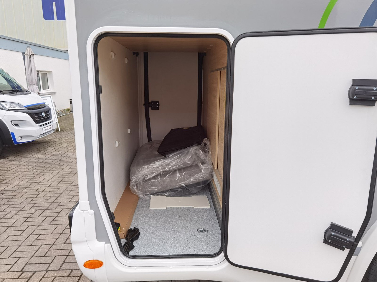 Poluintegrisani kamper Chausson 640 ETAPE LINE /-2025- / XXL - HUBBETT & RAUMBAD: slika 6