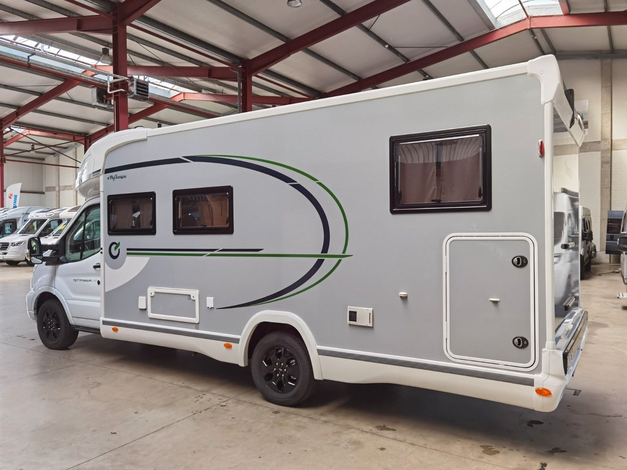 Chausson 797 TITANIUM / - 2026 - / 165PS - 8G. AUTOMATIK - Poluintegrisani kamper: slika 5 Chausson 797 TITANIUM / - 2026 - / 165PS - 8G. AUTOMATIK - Poluintegrisani kamper: slika 5