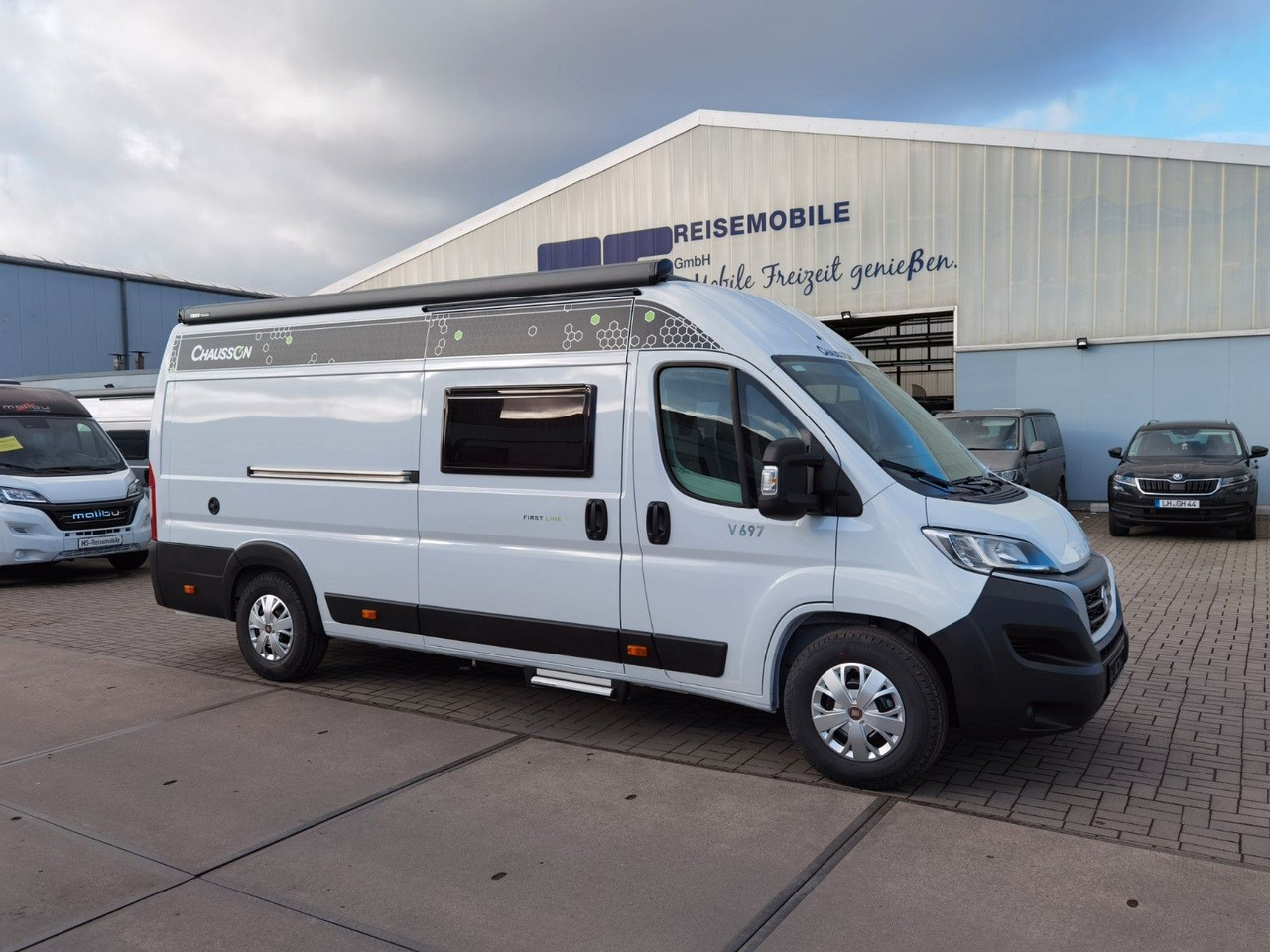 Chausson V697 FIRST LINE / ZUBEHÖR - PAKET / EINZELBETTEN - Kamp kombi: slika 4 Chausson V697 FIRST LINE / ZUBEHÖR - PAKET / EINZELBETTEN - Kamp kombi: slika 4