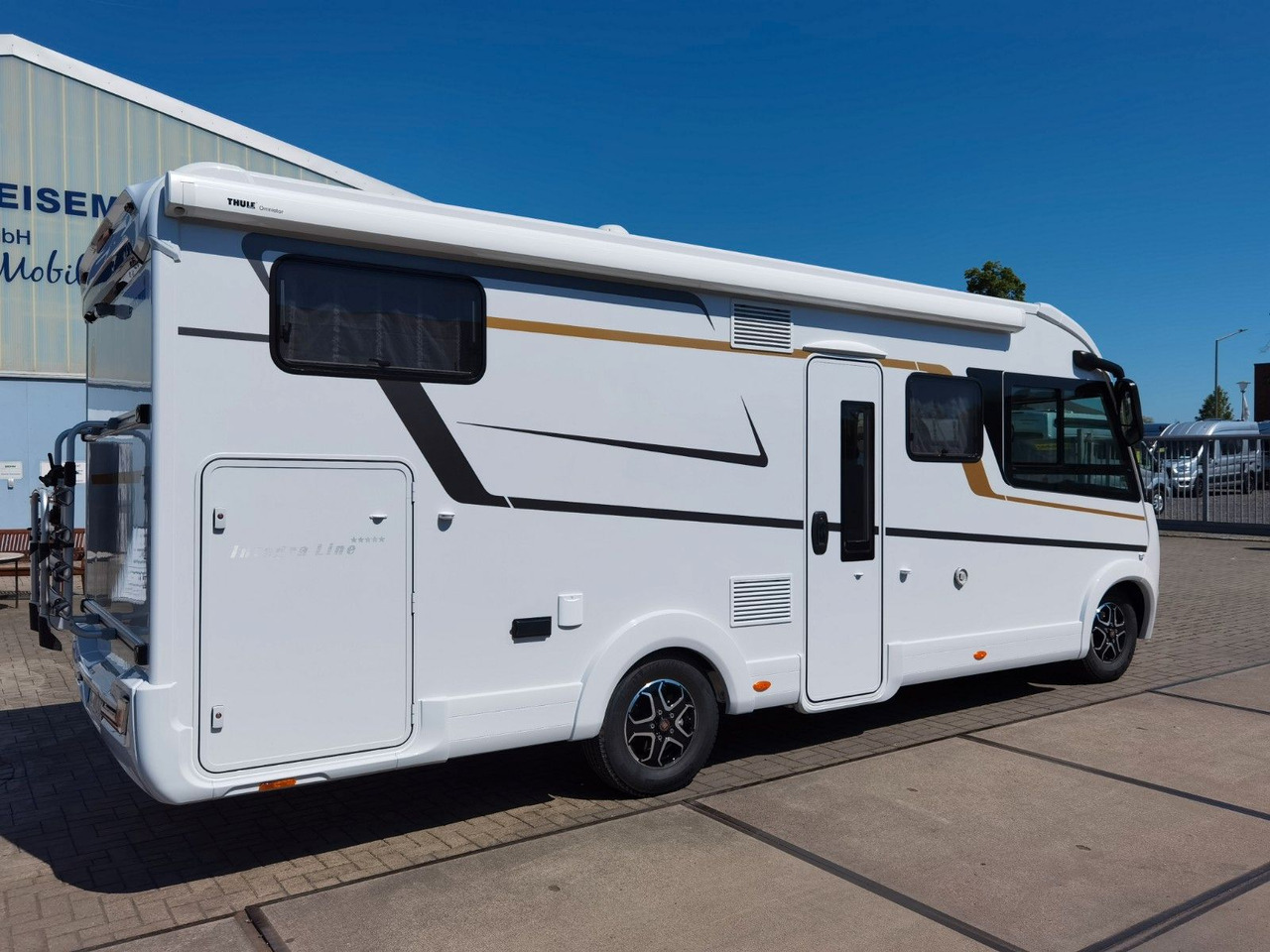 Eura Mobil INTEGRA LINE 720 EF / 180PS-9G 40H /EINZELBETTEN - Integrisani kamper: slika 4 Eura Mobil INTEGRA LINE 720 EF / 180PS-9G 40H /EINZELBETTEN - Integrisani kamper: slika 4
