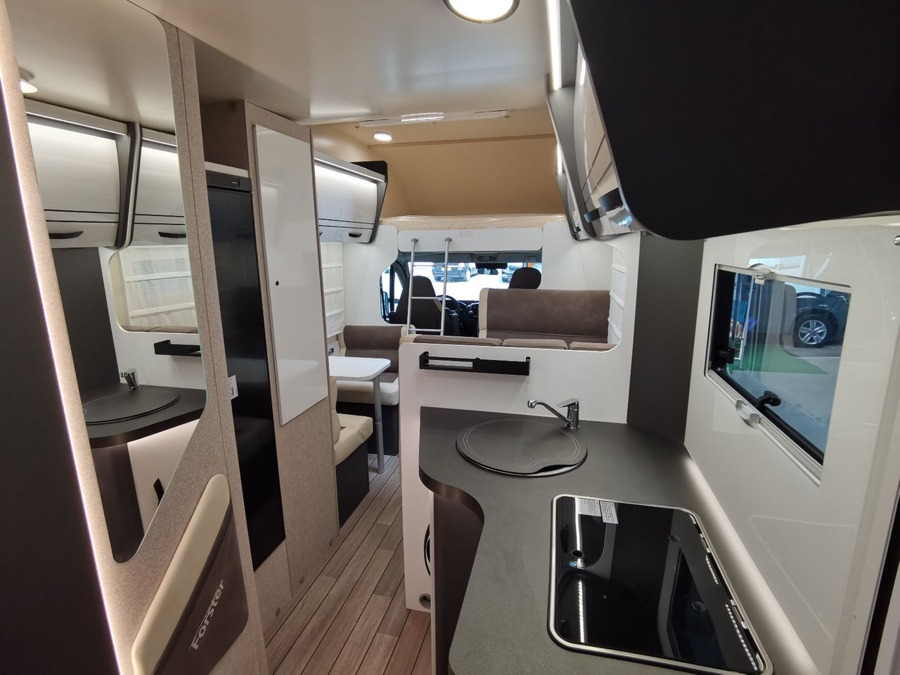 Alkoven kamper Forster A 699 VB / - MODELL 2025- / 140PS / ETAGENBETTEN: slika 17