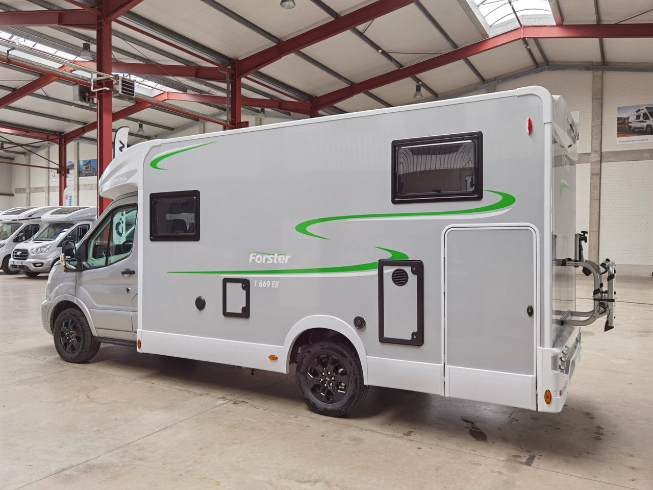 Forster T 669 EBN COUPÈ / 165PS-DSG / SILVER - EDITION - Poluintegrisani kamper: slika 5 Forster T 669 EBN COUPÈ / 165PS-DSG / SILVER - EDITION - Poluintegrisani kamper: slika 5