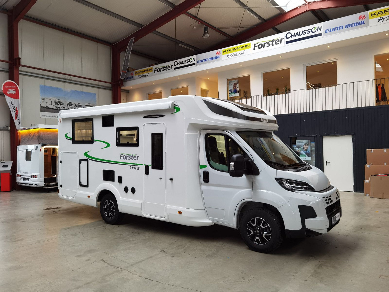 Forster T 699 EB /-2025-/ 140PS/ EINZELBETTEN & HUBBETT - Poluintegrisani kamper: slika 4 Forster T 699 EB /-2025-/ 140PS/ EINZELBETTEN & HUBBETT - Poluintegrisani kamper: slika 4