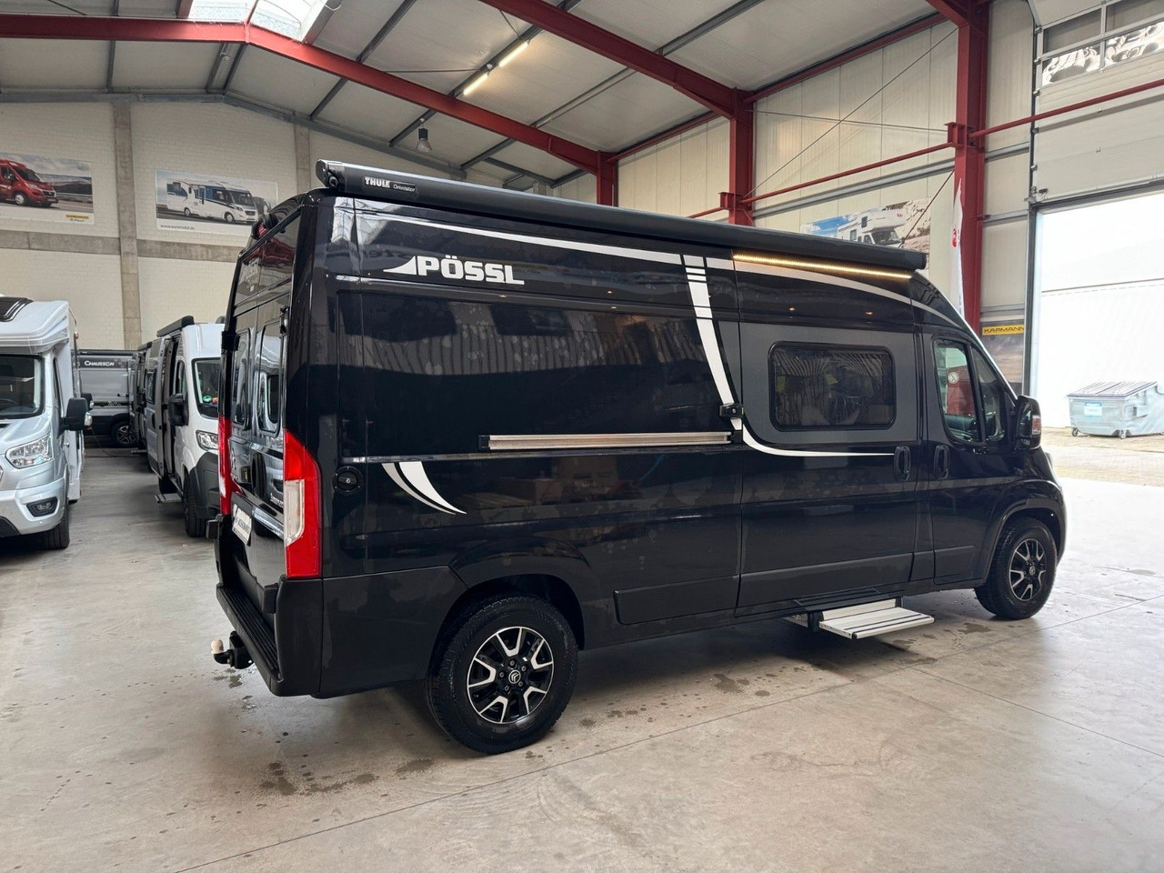 Pössl 2WIN R PLUS / 165PS / 1.HAND / AHK / NAVI / ALU. - Kamp kombi: slika 4 Pössl 2WIN R PLUS / 165PS / 1.HAND / AHK / NAVI / ALU. - Kamp kombi: slika 4