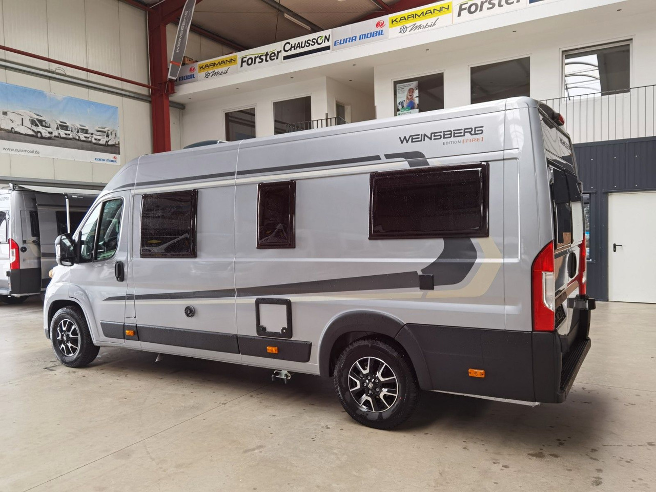 Weinsberg CARABUS 630 ME-EDITION FIRE /-2026-/EINZELBETTEN - Kamp kombi: slika 5 Weinsberg CARABUS 630 ME-EDITION FIRE /-2026-/EINZELBETTEN - Kamp kombi: slika 5