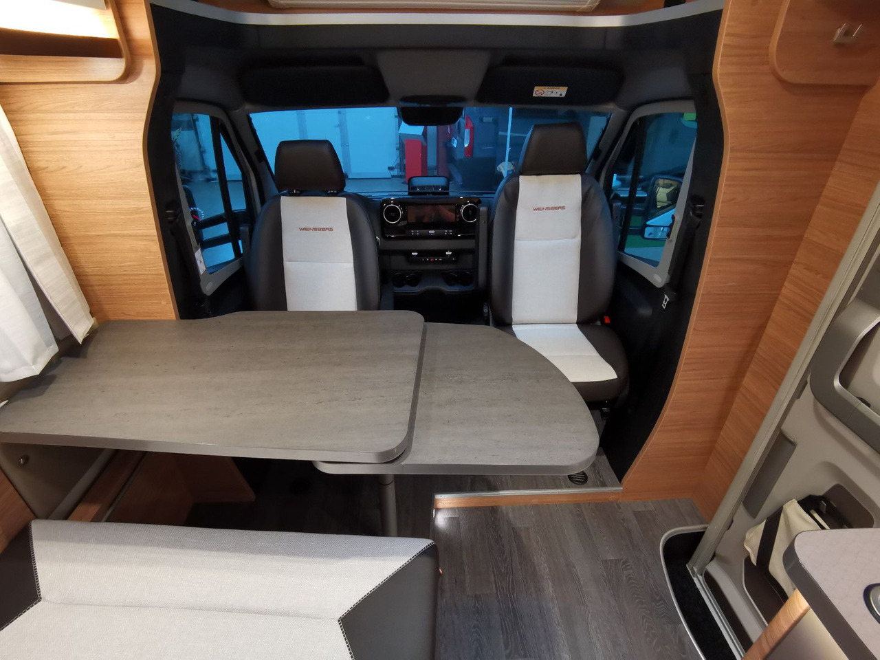 Poluintegrisani kamper Weinsberg CARACOMPACT 640 MEG EDITION-PEPPER / EINZELBETTE: slika 12