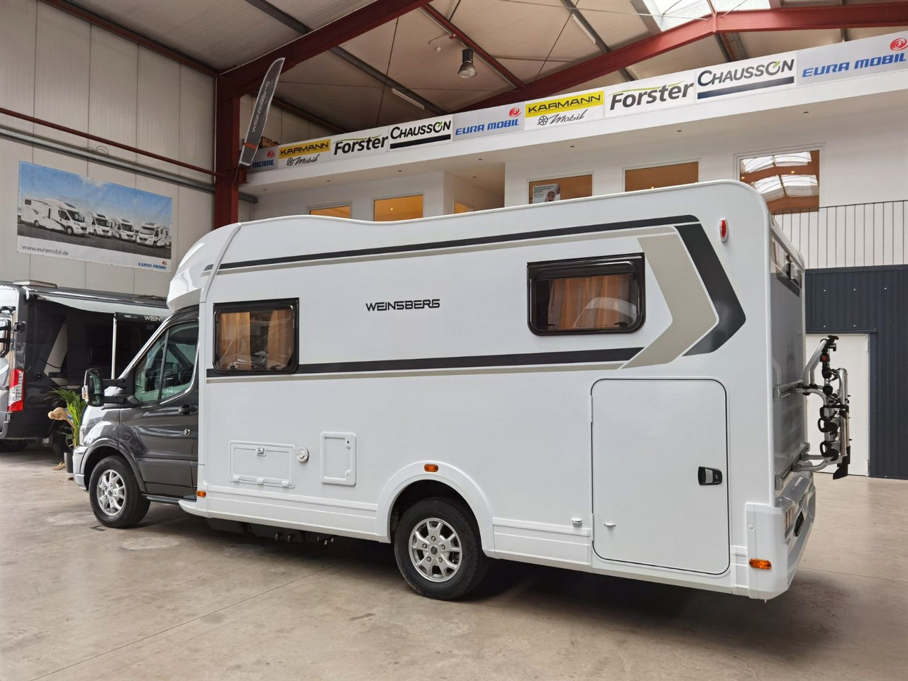 Weinsberg CARASUITE 650 MEG /155PS /EINZELBETTEN & HUBBETT - Poluintegrisani kamper: slika 5 Weinsberg CARASUITE 650 MEG /155PS /EINZELBETTEN & HUBBETT - Poluintegrisani kamper: slika 5