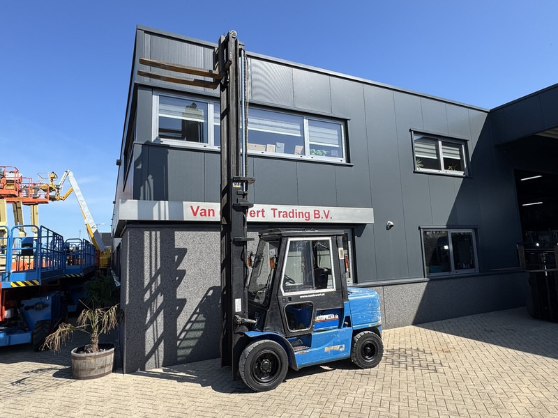 Dizel viljuškar Caterpillar DP35K: slika 8