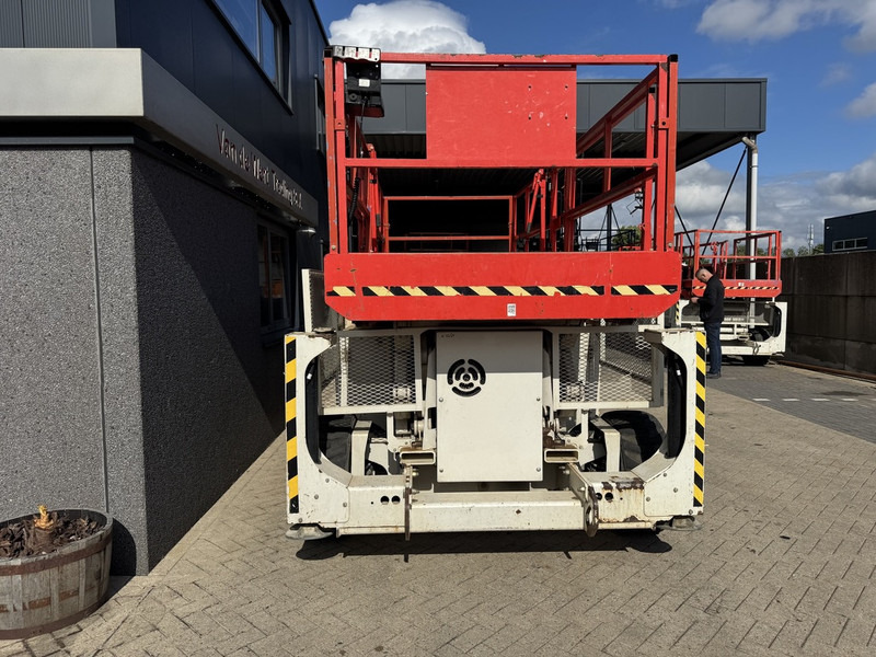 Genie GS 3390 RT Schaarhoogwerker / Scissor Lift / Arbeitsbuhne 12mtr werkhoogte 4x4 Deutz DIESEL 2013 - Lift u obliku makaza: slika 3 Genie GS 3390 RT Schaarhoogwerker / Scissor Lift / Arbeitsbuhne 12mtr werkhoogte 4x4 Deutz DIESEL 2013 - Lift u obliku makaza: slika 3