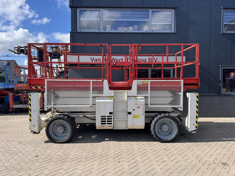 Genie GS 3390 RT Schaarhoogwerker / Scissor Lift / Arbeitsbuhne 12mtr werkhoogte 4x4 Deutz DIESEL 2013 - Lift u obliku makaza: slika 1 Genie GS 3390 RT Schaarhoogwerker / Scissor Lift / Arbeitsbuhne 12mtr werkhoogte 4x4 Deutz DIESEL 2013 - Lift u obliku makaza: slika 1