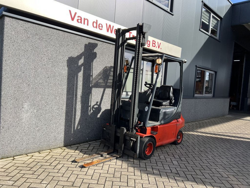 Linde E20P Heftruck Linde E20P Duplo 400 Sideshift elektrisch - Električni viljuškar: slika 4 Linde E20P Heftruck Linde E20P Duplo 400 Sideshift elektrisch - Električni viljuškar: slika 4