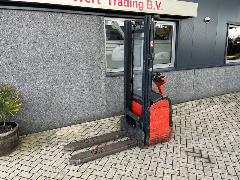 Linde heftruck stapelaar heftruck LINDE L16 duplo330cm 3650uur 2014 - Slagač: slika 3 Linde heftruck stapelaar heftruck LINDE L16 duplo330cm 3650uur 2014 - Slagač: slika 3