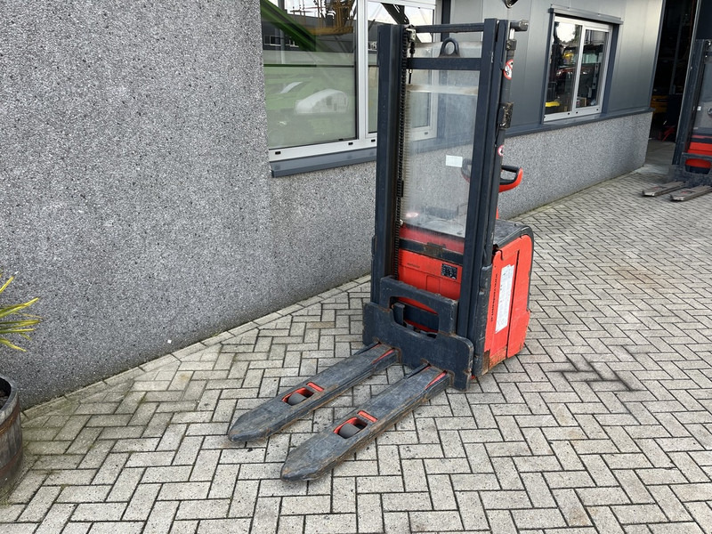 Linde stapelaar heftruck LINDE L14 duplo300cm 188uur 2014 - Slagač: slika 5 Linde stapelaar heftruck LINDE L14 duplo300cm 188uur 2014 - Slagač: slika 5